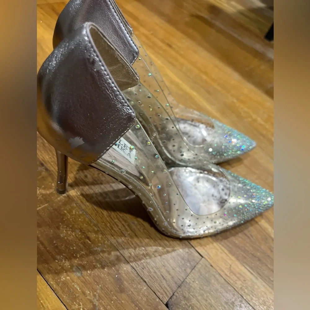 Badgley Mischka Cinderella Pointed Toe Heels Gold and Clear - Picture 9 of 10
